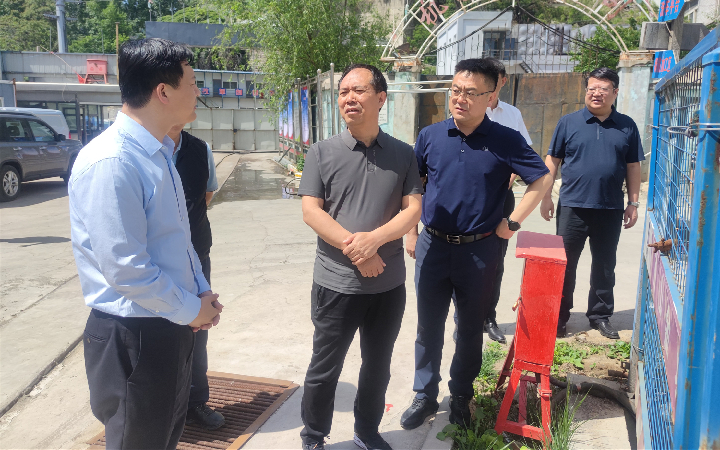 孟毅 杜兒坪3_副本.jpg